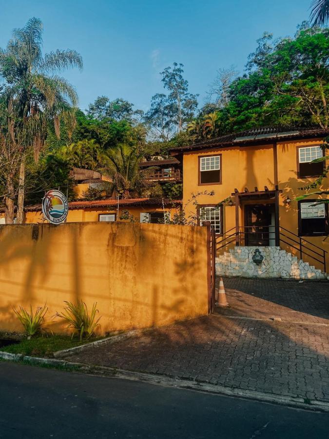 Sunshine Inn